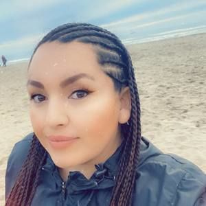 Meet your Posher, Yasmin